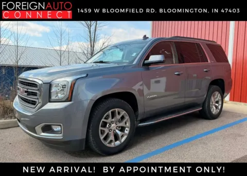 Gray 2020 GMC Yukon SLT Standard Edition for sale in Bloomington, IN