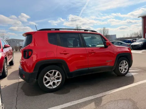 More photos of 2018 Jeep Renegade Latitude at Foreign Auto Connect, IN