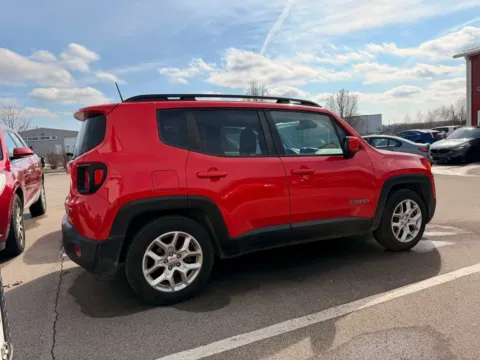 More photos of 2018 Jeep Renegade Latitude at Foreign Auto Connect, IN