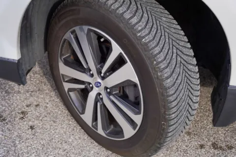 More photos of 2018 Subaru Outback 2.5i at Foreign Auto Connect, IN