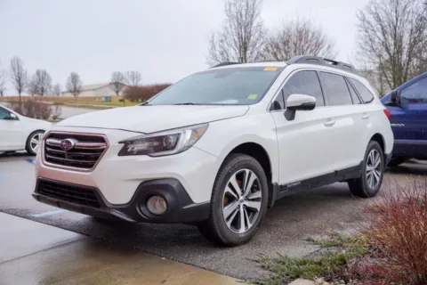 Photos of 2018 Subaru Outback 2.5i for sale in Bloomington, IN at Foreign Auto Connect