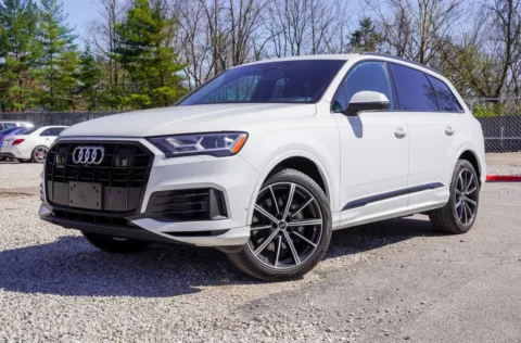 Another view of 2022 Audi Q7 55 Premium Plus for sale in Bloomington, IN at Foreign Auto Connect
