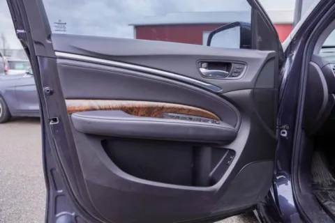 More photos of 2020 Acura MDX Technology at Foreign Auto Connect, IN