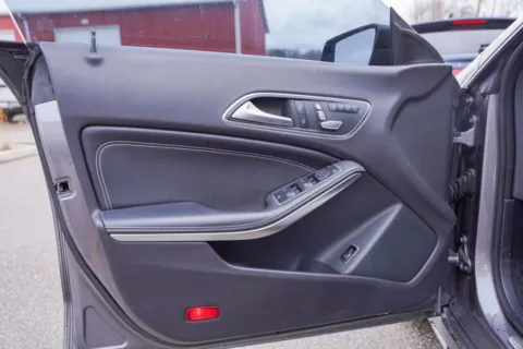 More photos of 2018 Mercedes-Benz CLA 250 at Foreign Auto Connect, IN