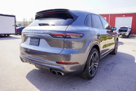 More photos of 2020 Porsche Cayenne Turbo at Foreign Auto Connect, IN
