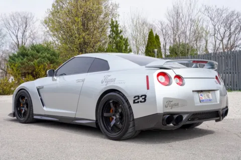 More photos of 2010 Nissan GT-R Premium at Foreign Auto Connect, IN
