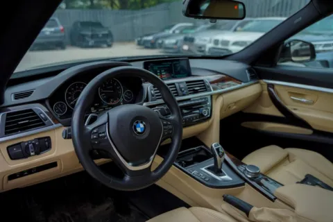 More photos of 2017 BMW 3 Series 330 Gran Turismo i xDrive at Foreign Auto Connect, IN