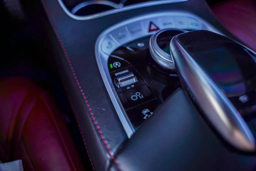 2019 Mercedes-Benz S-Class AMG S 63 - Photo 34