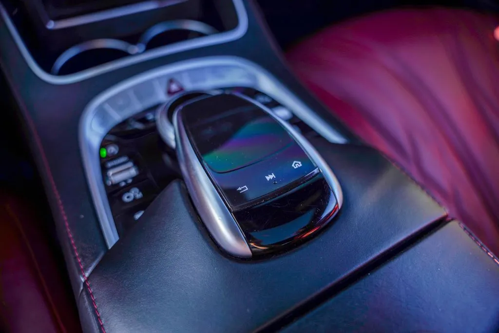 2019 Mercedes-Benz S-Class AMG S 63 - Photo 33
