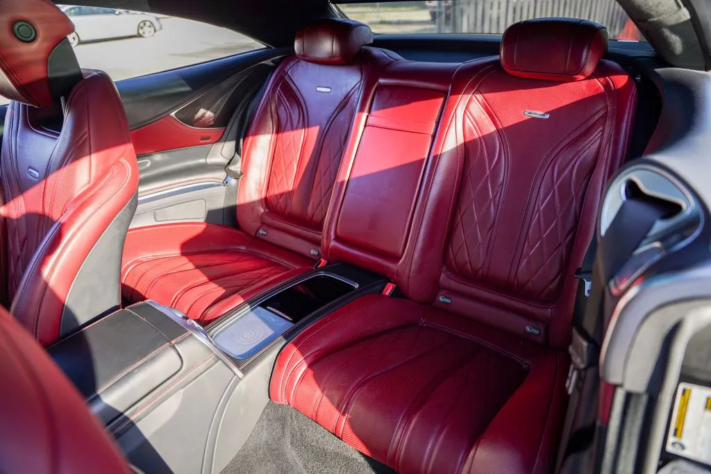 2019 Mercedes-Benz S-Class AMG S 63 - Photo 18