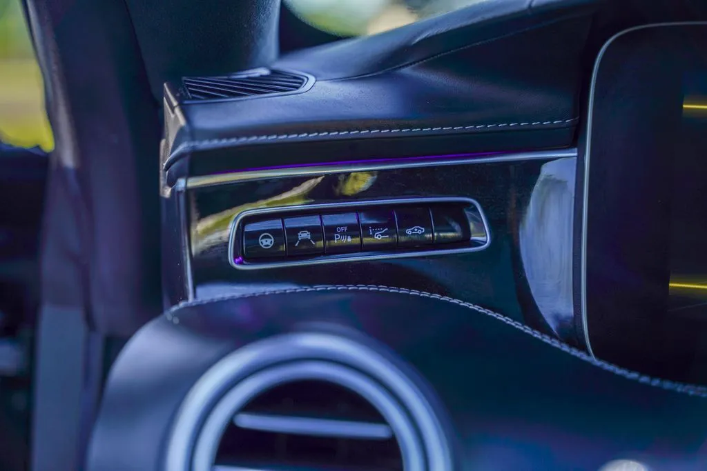 2018 Mercedes-Benz S-Class AMG S 63 - Photo 21