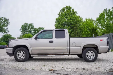 Another view of 2006 Chevrolet Silverado 1500 LT for sale in Bloomington, IN at Foreign Auto Connect