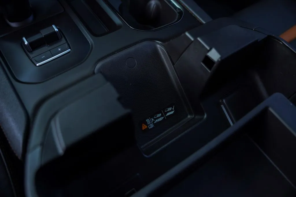 2024 GMC Sierra 1500 AT4 - Photo 37