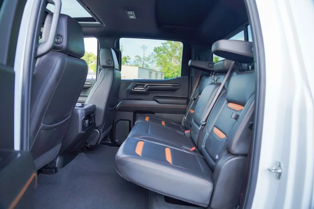 2024 GMC Sierra 1500 AT4 - Photo 39