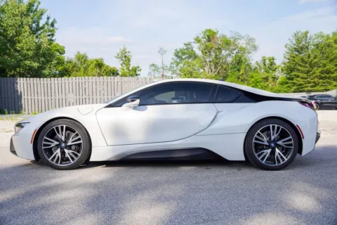 More photos of 2017 BMW i8 at Foreign Auto Connect, IN