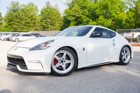 Photos of 2016 Nissan 370Z NISMO Tech for sale in Bloomington, IN at Foreign Auto Connect