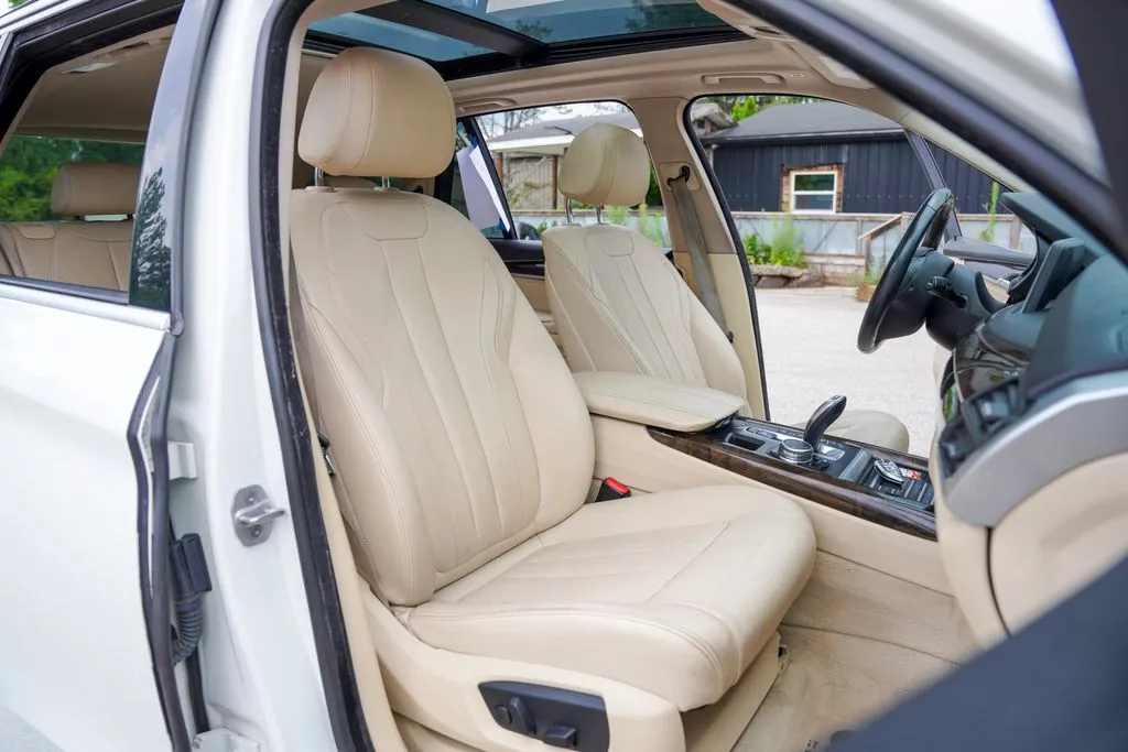 2015 BMW X5 xDrive35d - Photo 41