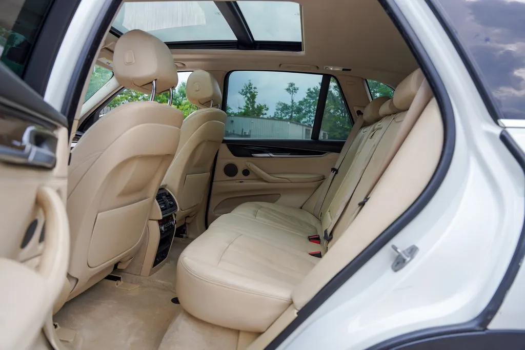 2015 BMW X5 xDrive35d - Photo 33