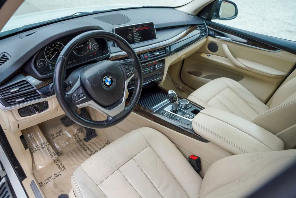 2015 BMW X5 xDrive35d - Photo 16