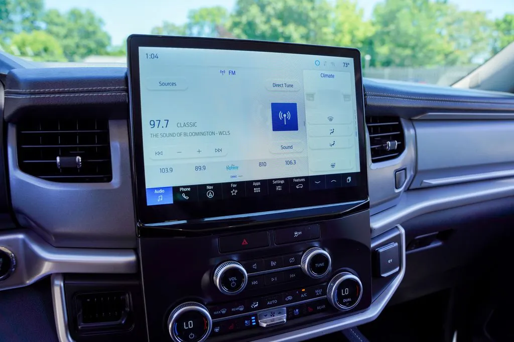 2022 Ford Expedition XLT - Photo 19