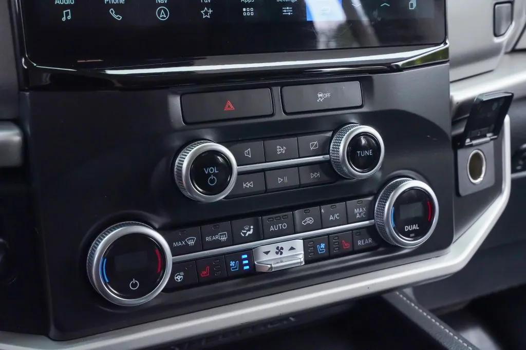 2022 Ford Expedition XLT - Photo 24