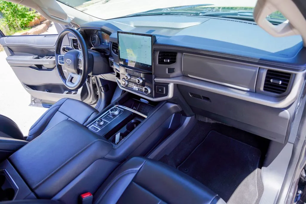 2022 Ford Expedition XLT - Photo 37