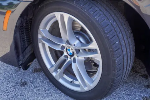 More photos of 2014 BMW 5 Series 528i at Foreign Auto Connect, IN