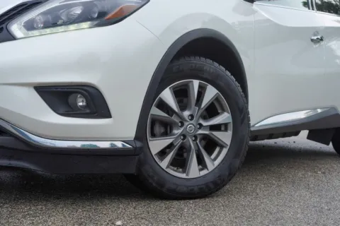 More photos of 2018 Nissan Murano SL at Foreign Auto Connect, IN