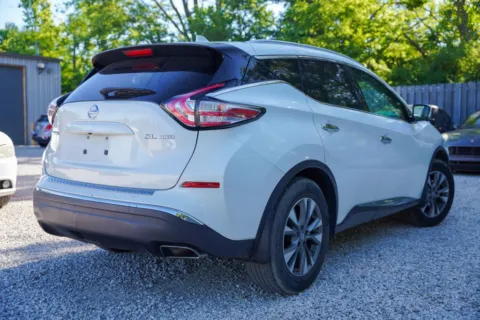 More photos of 2018 Nissan Murano SL at Foreign Auto Connect, IN