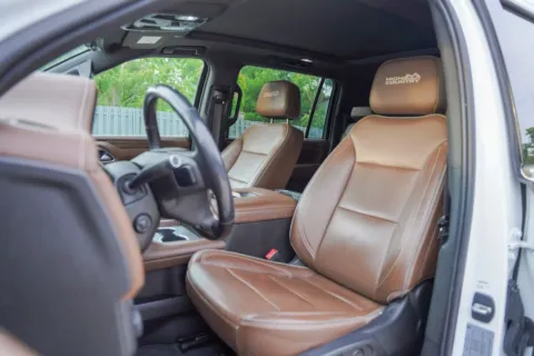 More photos of 2021 Chevrolet Suburban High Country at Foreign Auto Connect, IN