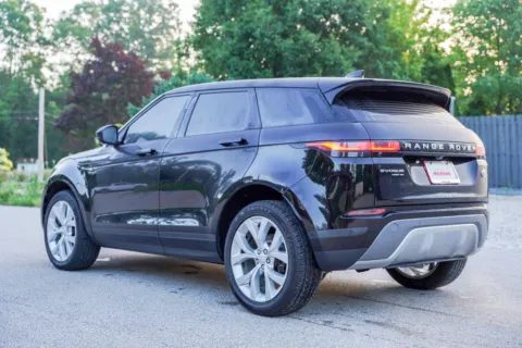 More photos of 2020 Land Rover Range Rover Evoque SE at Foreign Auto Connect, IN