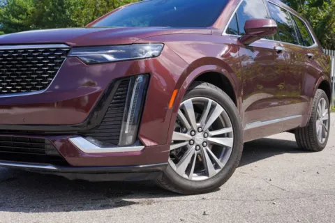 More photos of 2022 Cadillac XT6 Premium Luxury at Foreign Auto Connect, IN