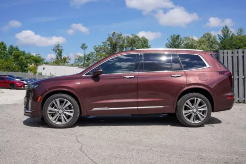 More photos of 2022 Cadillac XT6 Premium Luxury at Foreign Auto Connect, IN