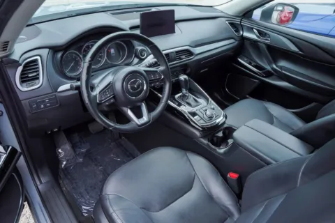 More photos of 2020 Mazda CX-9 Touring at Foreign Auto Connect, IN
