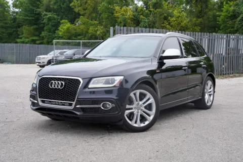 Photos of 2015 Audi SQ5 3.0T Premium Plus for sale in Bloomington, IN at Foreign Auto Connect