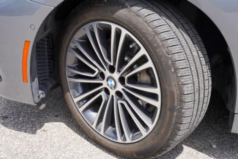 More photos of 2019 BMW 5 Series 530i xDrive at Foreign Auto Connect, IN