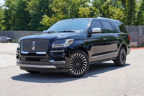 Another view of 2018 Lincoln Navigator L Black Label for sale in Bloomington, IN at Foreign Auto Connect