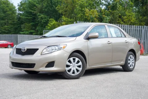 Photos of 2010 Toyota Corolla LE for sale in Bloomington, IN at Foreign Auto Connect