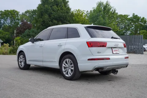 More photos of 2018 Audi Q7 3.0T Premium Plus at Foreign Auto Connect, IN