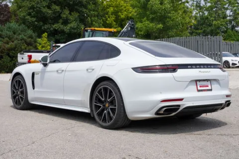More photos of 2020 Porsche Panamera E-Hybrid 4 10 Years Edition at Foreign Auto Connect, IN