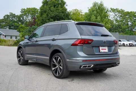 More photos of 2022 Volkswagen Tiguan 2.0T SEL R-Line at Foreign Auto Connect, IN