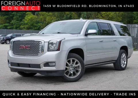 Silver 2017 GMC Yukon XL Denali for sale in Bloomington, IN