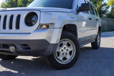 More photos of 2011 Jeep Patriot Sport at Foreign Auto Connect, IN