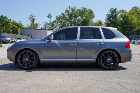 More photos of 2006 Porsche Cayenne at Foreign Auto Connect, IN