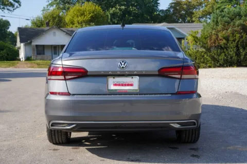 More photos of 2021 Volkswagen Passat 2.0T SE at Foreign Auto Connect, IN