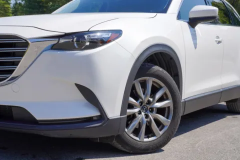 More photos of 2017 Mazda CX-9 Touring at Foreign Auto Connect, IN