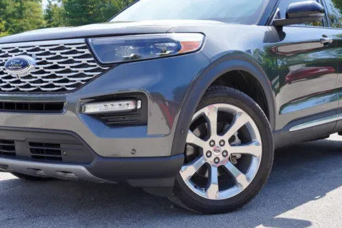 More photos of 2020 Ford Explorer Platinum at Foreign Auto Connect, IN