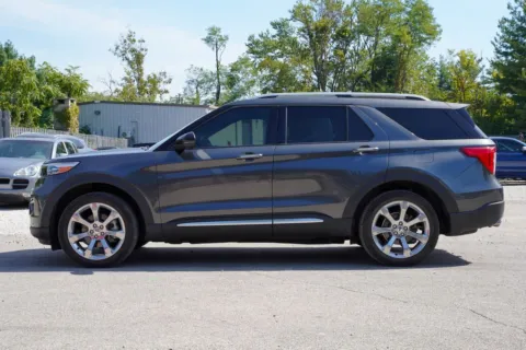 More photos of 2020 Ford Explorer Platinum at Foreign Auto Connect, IN