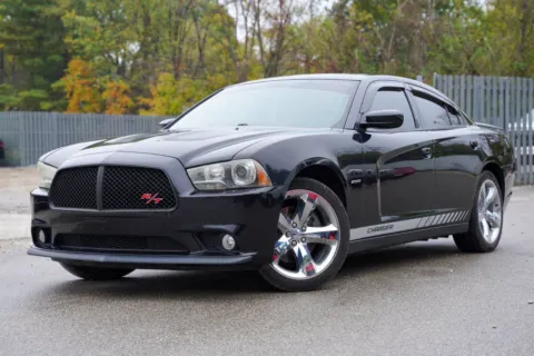 More photos of 2011 Dodge Charger R/T at Foreign Auto Connect, IN