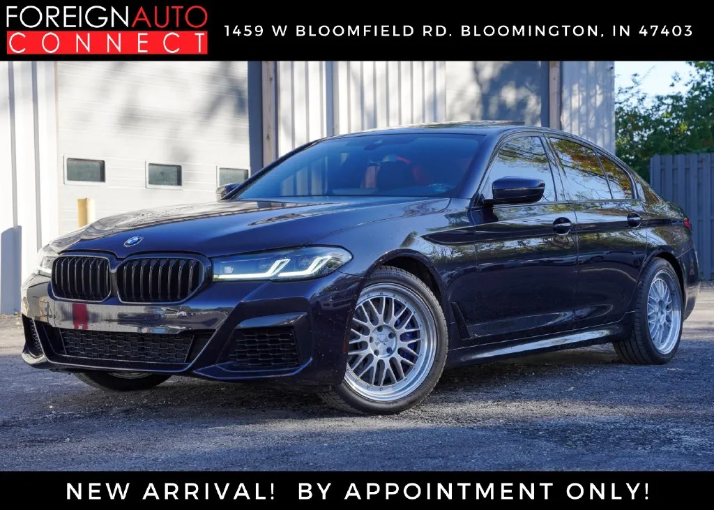 Black 2022 BMW 5 Series 540i xDrive for sale in Bloomington, IN